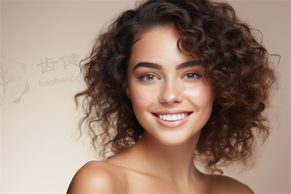 广州米伦医学美容门诊部隆胸收费现价仅需15800元起，原价19800元起，抓住美丽蜕变的优异机会！