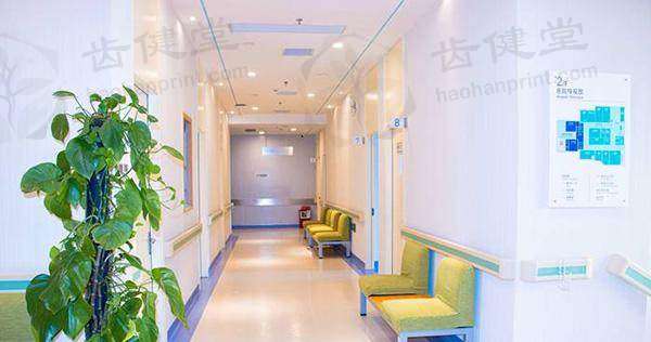 我7岁起戴OK镜操碎了心，珠海希玛让我视力稳了生活顺了！ 