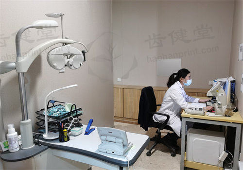 抚顺爱尔眼科医院术前全查的医生推荐