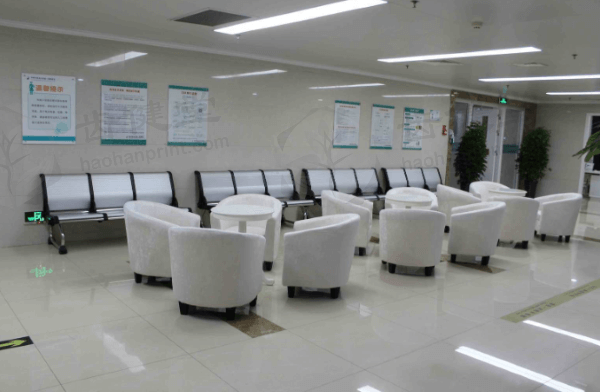 河南中医药大学第一附属医院眼科